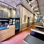 Art Hotel 158